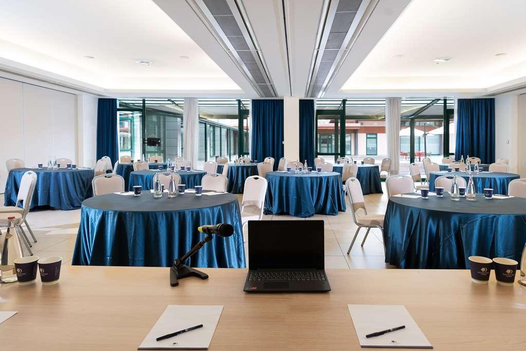 Doubletree By Hilton Milan Malpensa Solbiate Olona酒店 设施 照片