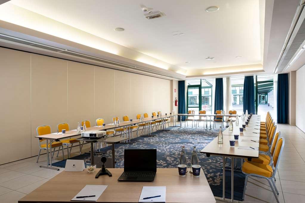 Doubletree By Hilton Milan Malpensa Solbiate Olona酒店 设施 照片